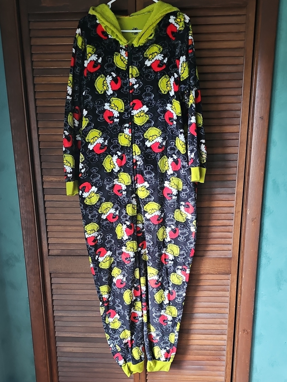 Grinch Footless All Over Santa Grinch Print Full Zip Hooded Union Suit Adult XL